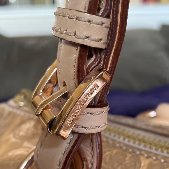 Rare Michael Kors Large Rose Gold Metallic Grayson Bag - Picture 4 of 13